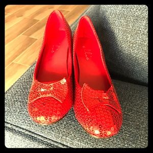 Red Sequin Shoes 👠